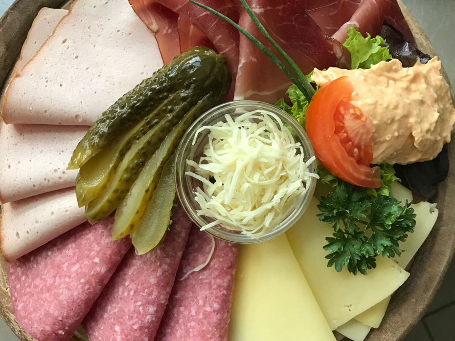 Brotzeitplatte Zum 09er Wirt Landshut